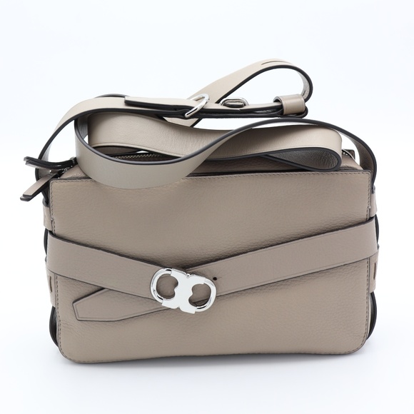 Tory Burch Handbags - NWT Tory Burch Gemini Link Leather Camera Bag